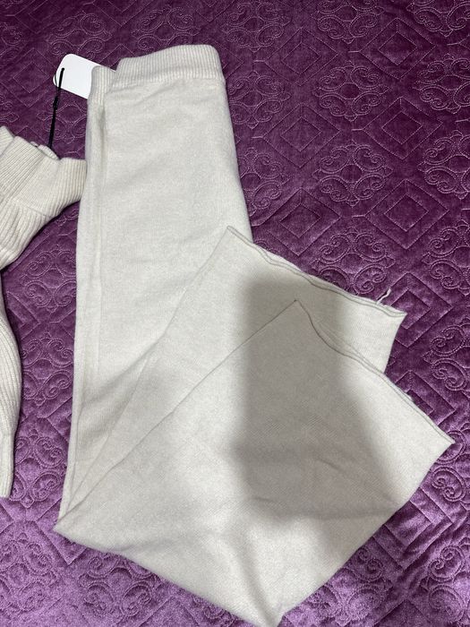 Продам теплый костюм от NORA