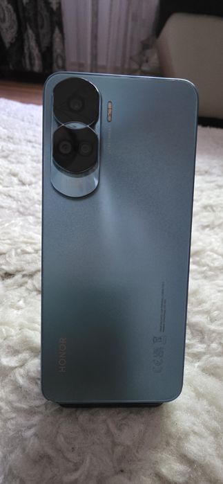 Honor 200 Lite – Pentru piese / Placă de bază Scăpat în prima săptămână