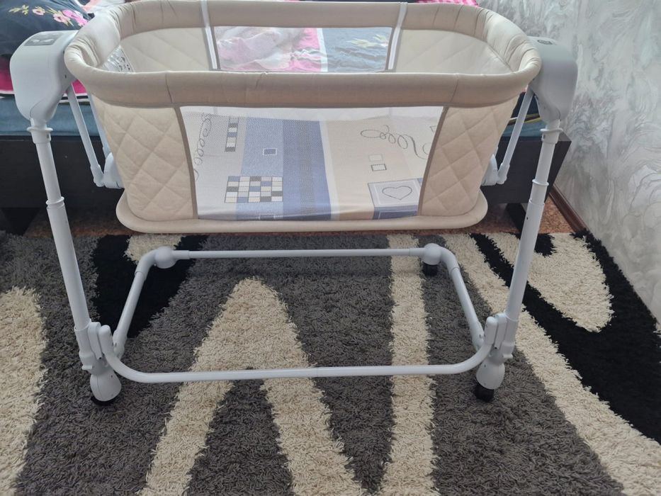 Продам срочно манеж