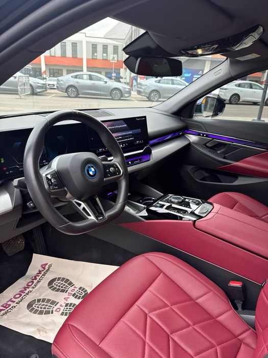 BMW i5 35L 2024 йил