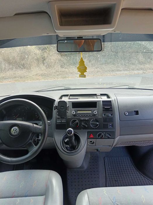 VW T5 1.9 TDI 2009 – 252.000 km – adus din Germania