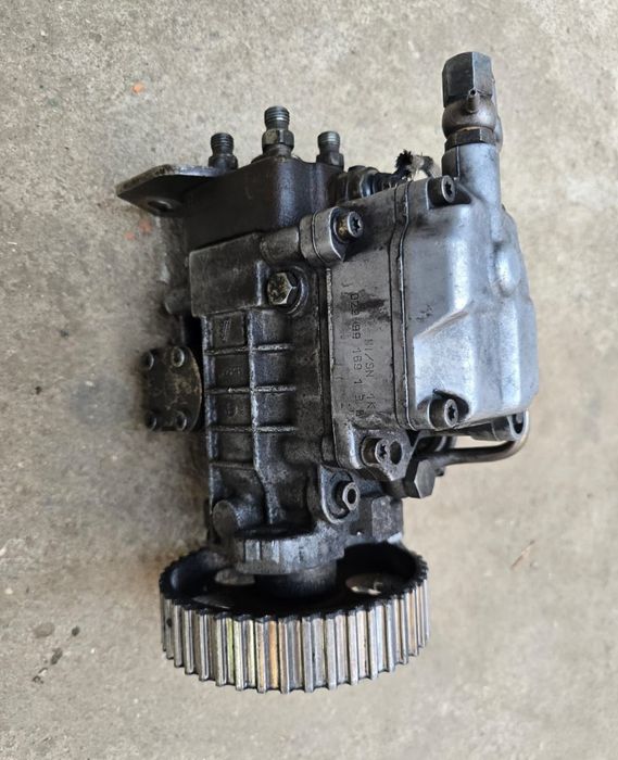 Горивна помпа 1.9 110к.с