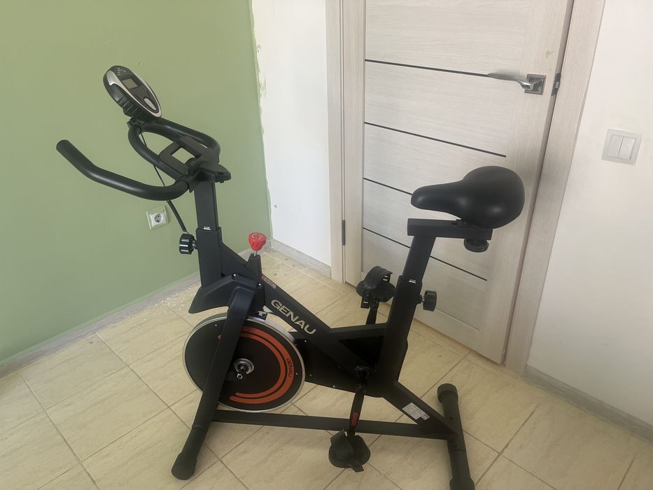 Велотренажер Genau