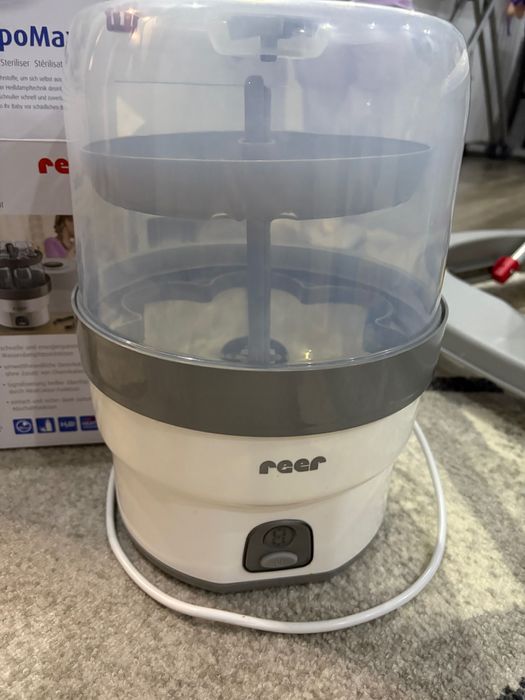 Парен стерилизатор  за шишета Reer VapoMax