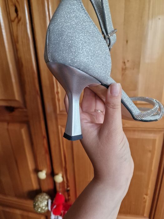 Сребърни обувки на ток, 8 см