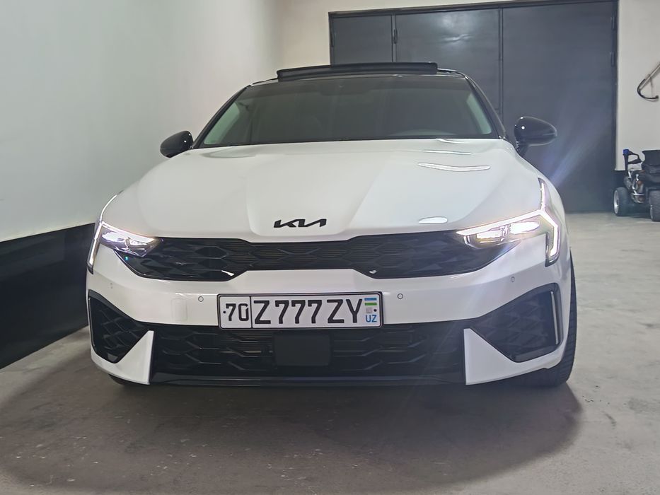 Kia K5 kam yurgan idealniy