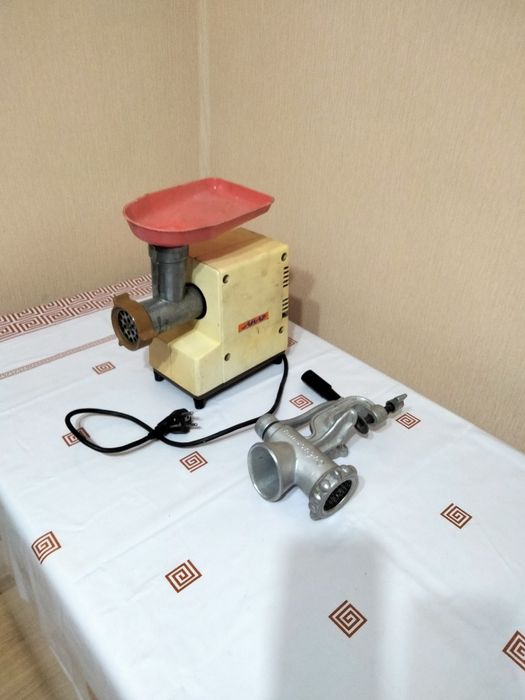 Мясорубки, самовар,мантоварка,астау.