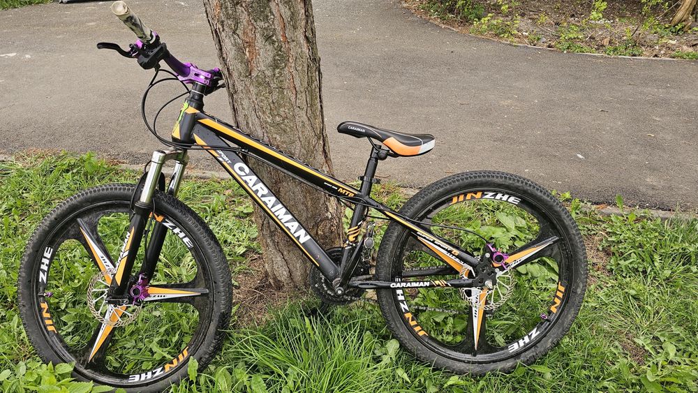 Vând bicicleta caraiman