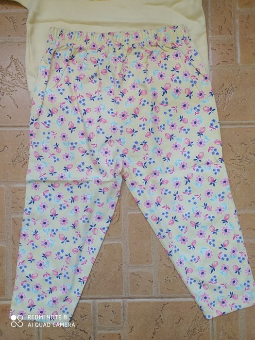 Костюмчик на девочку : боди и штаны