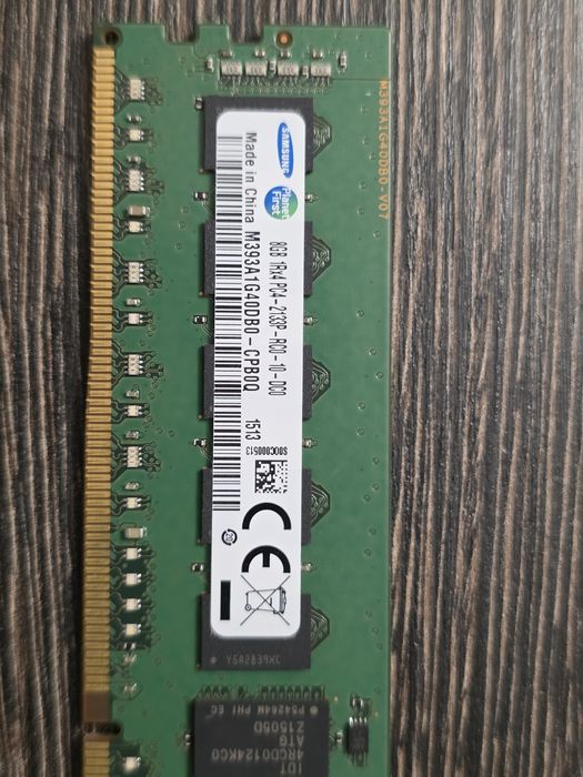 Память DDR4 8Gb ECC для Сервера