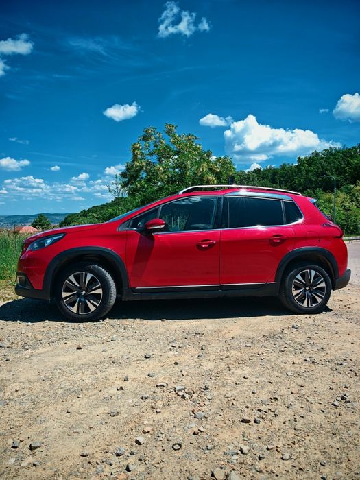Peugeot, model 2008, din anul 2018,impecabil.