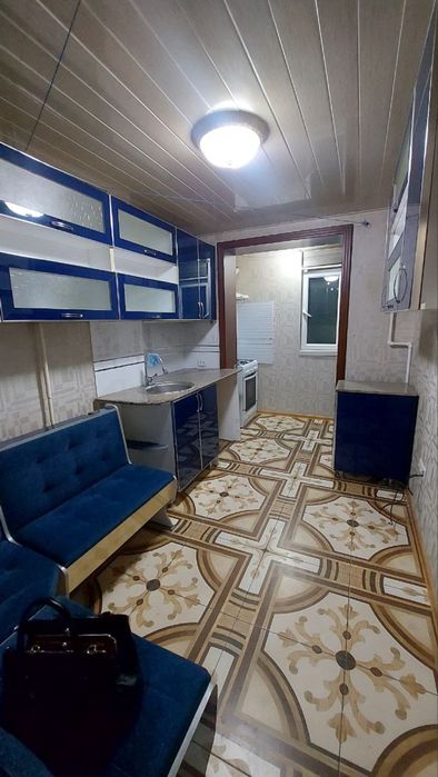 Срочно продаётся 2х комнатная квартира с ремонтом 3 Этаж середина