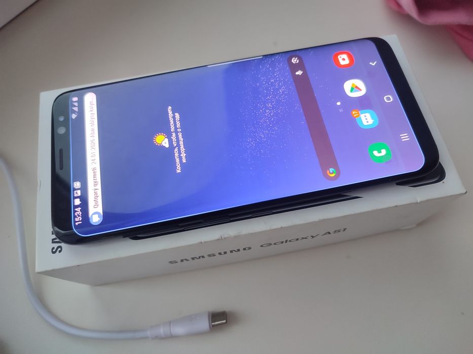 Продам флагман своего времени Samsung galaxy s8