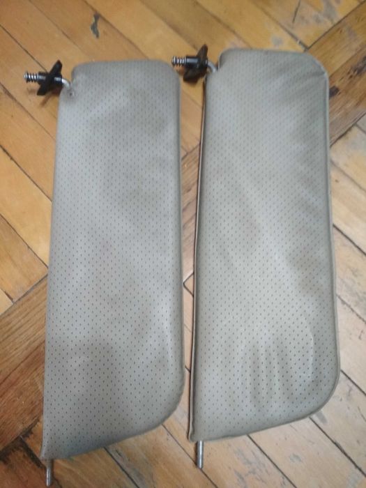 Автозапчасть. Ваз 2106. Панель потолка солнцезащитная.