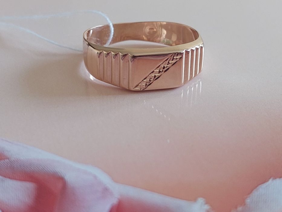 Золотое кольцо,печатка