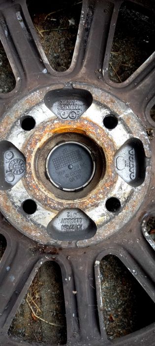 Джанти за волво с гуми 205  55 16 91V dot 0318 GENERAL ALTIMAXsport