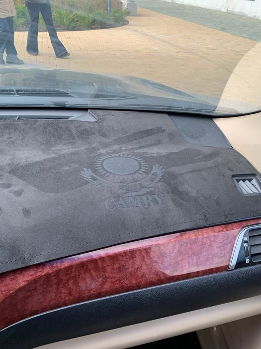 Накидка на панель Camry 50
