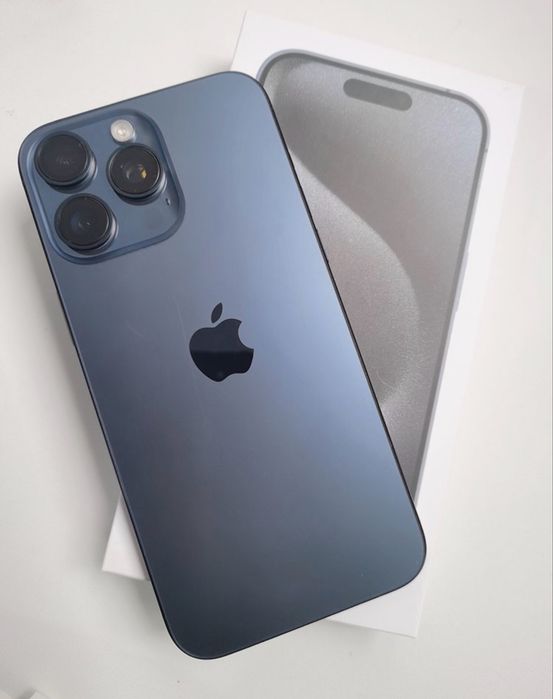 Iphone 15 pro blue titanium