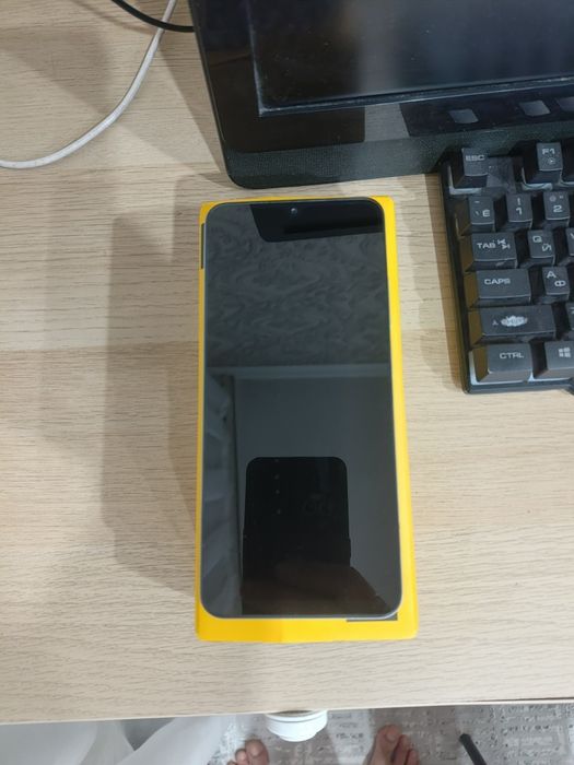 Смартфон Poco C71