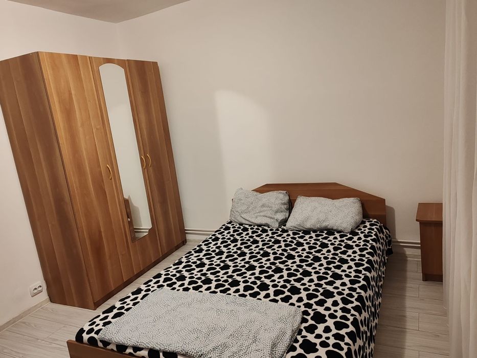 Apartament 2 camere de inchiriat Rm. Valcea
