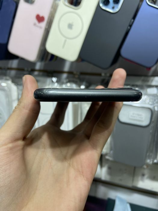 iPhone 11 128Gb ideal