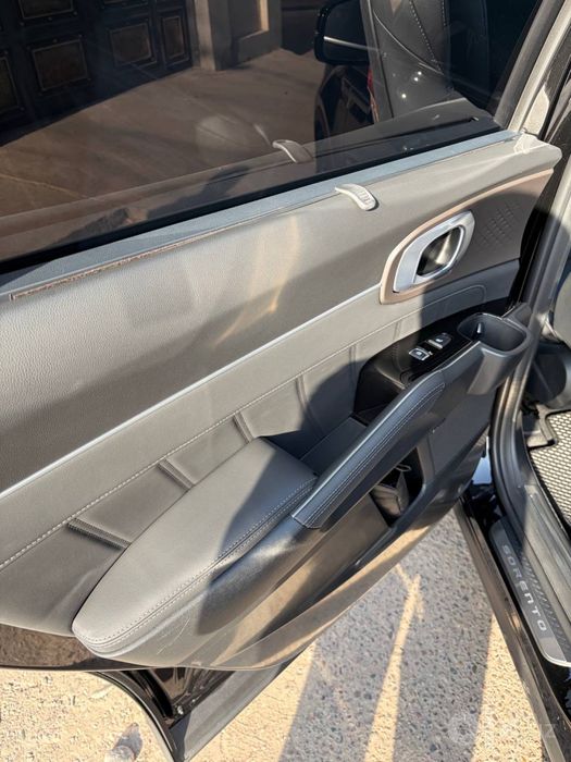 Продается Kia Sorento 3.5 FULL
