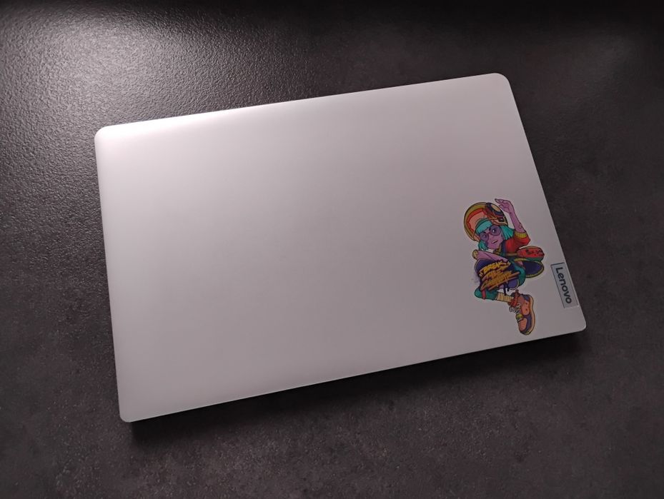 Laptop Lenovo - Ryzen 7 - 5000serie - RX Vega 8