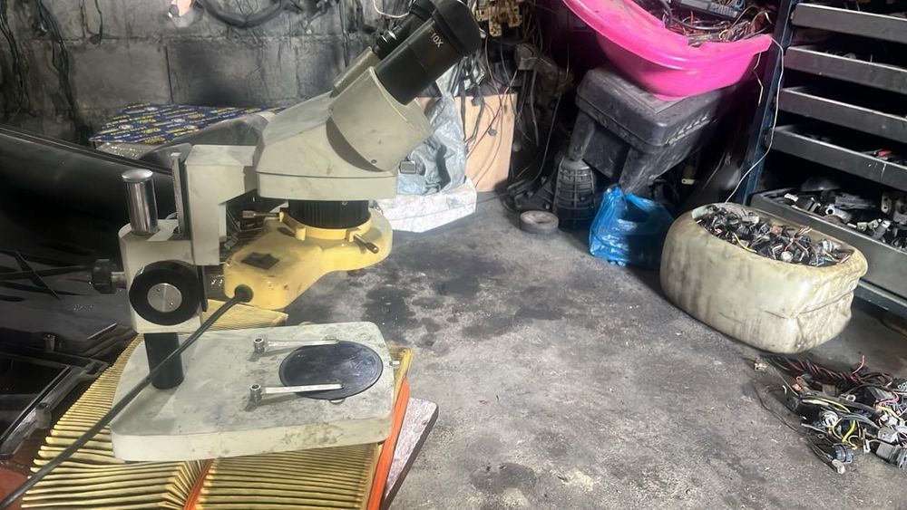 Микроскоп для пайки и ремонта электроники