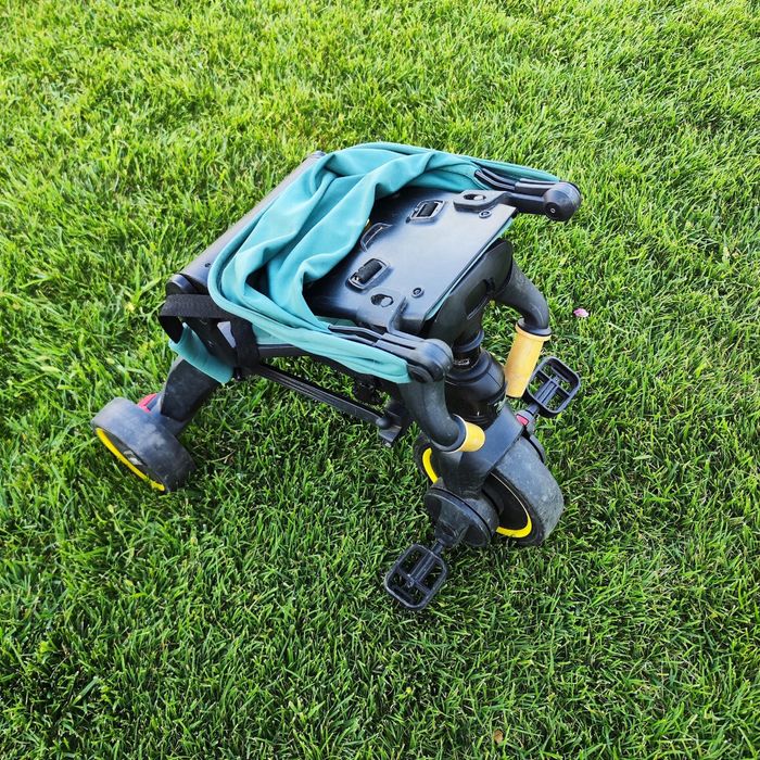 Tricicleta pliabila copii Doona Liki Trike S5 Deluxe verde