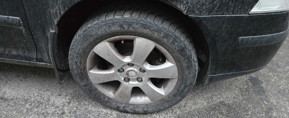 Anvelope iarna Bridgestone 205 55 R16