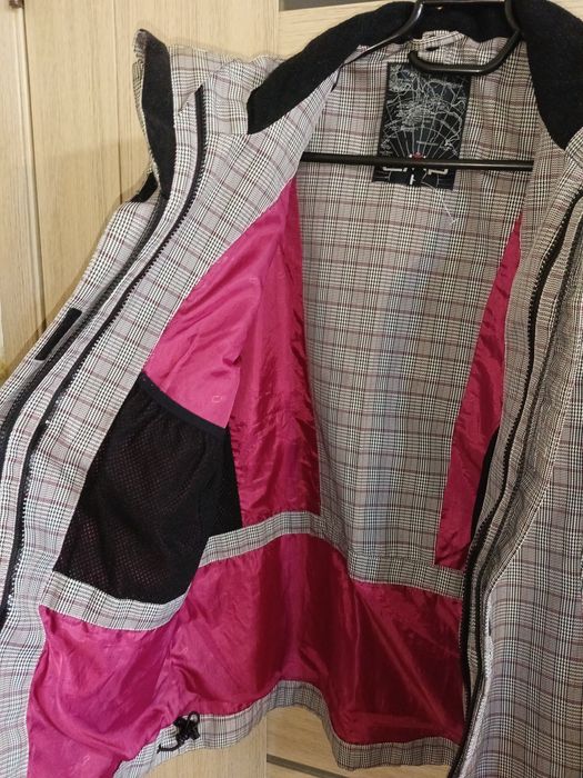 Куртка женская 44 - 46 размер