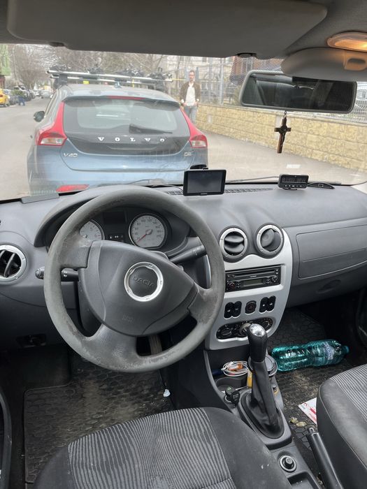 DACIA Logan 2010 — imagine 3