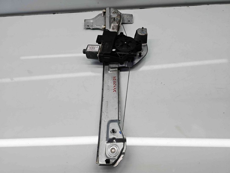Macara electrica geam dreapta fata Peugeot 2008 [Fabr 2013-prezent]