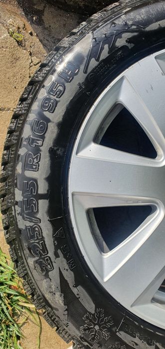 Джанти с нови зимни гуми за ауди 5×12  пет броя