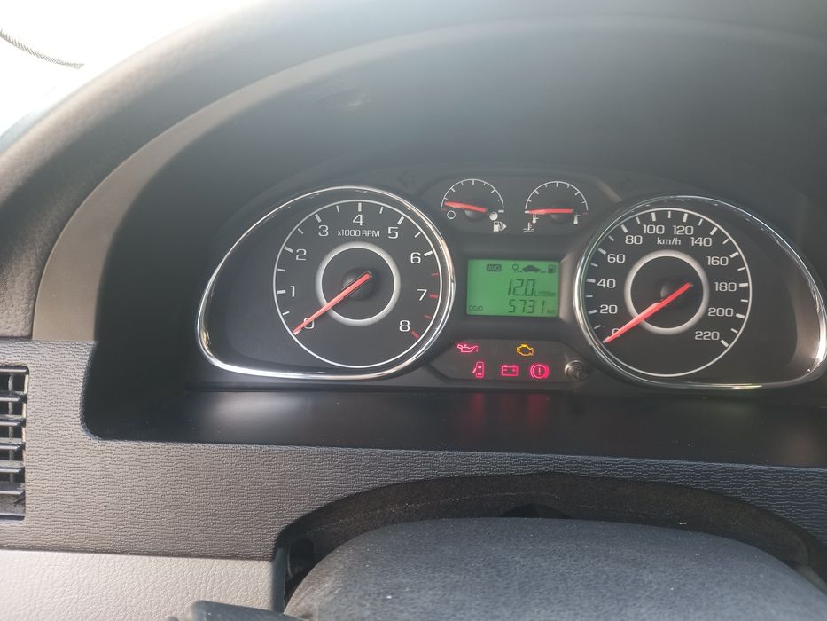 Жентра ласетти 2023 йил. 5700 км