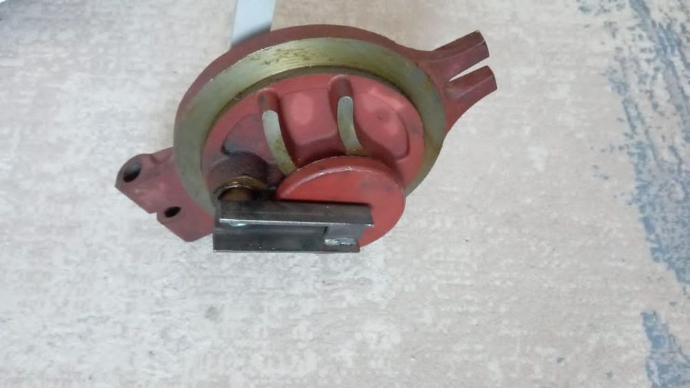 Приемный лучек ,задвижка