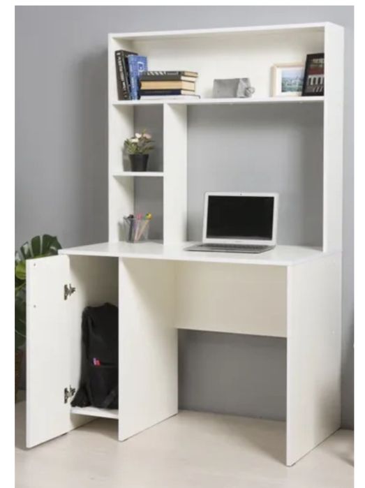 Стол компьютерный белый