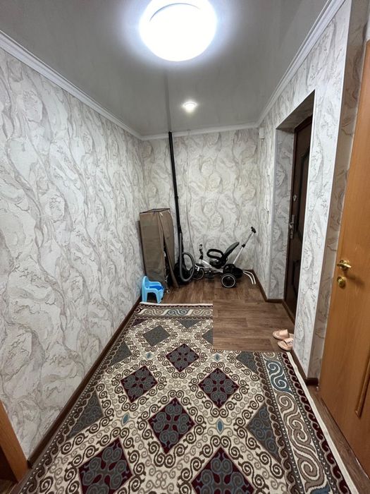 Продам 2 комнатную квартиру