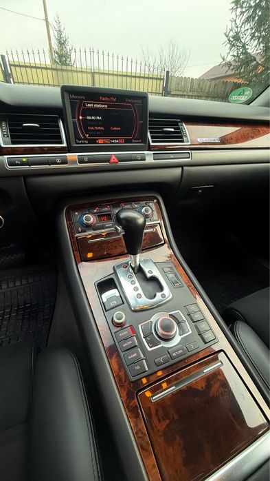 Audi A8 D3 4.2 intretinut exemplar