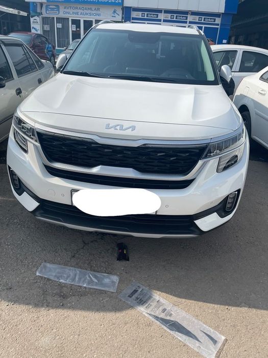 Kia Seltos Premium 4 poziciya srochno