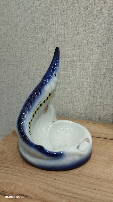 Форфоровые статуэтки