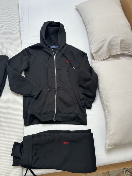 Oferta 150 lei Set Polo marimea M