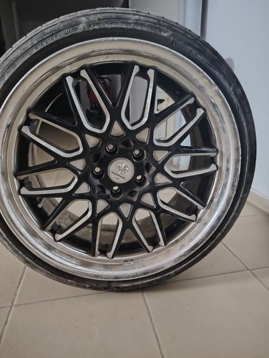 Диски и колеса 250 000