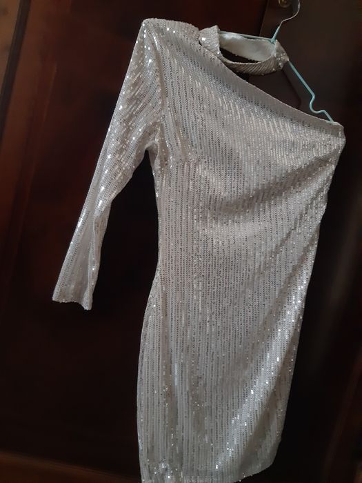 Роскошное новое платье