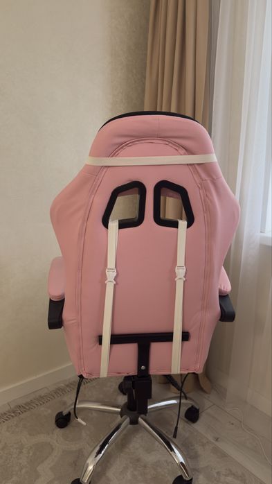 продам игровое (компьютерное кресло)