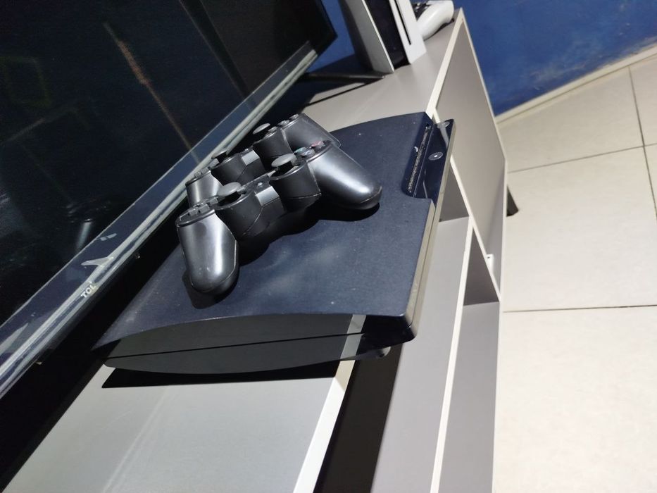 Play Station 5, 4 va 3 sotiladi