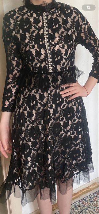 Платья 1000 тенге только один раз одели !!