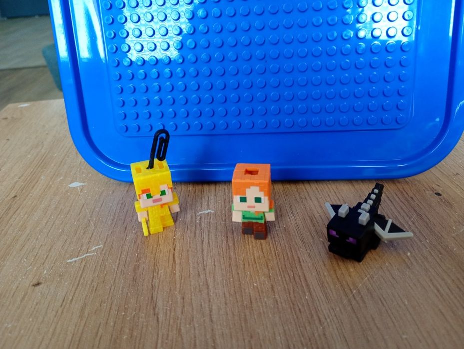 Играчки Kinder Natoons и Minecraft