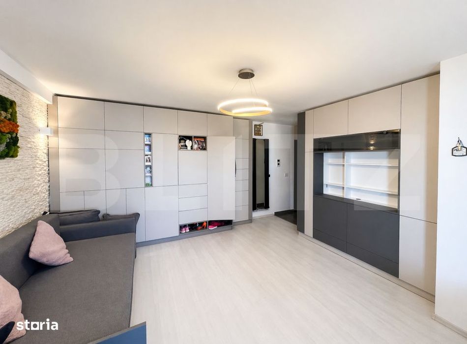 Apartament 3 camere, cu dressing, terasa si 3 parcari, zona Garii