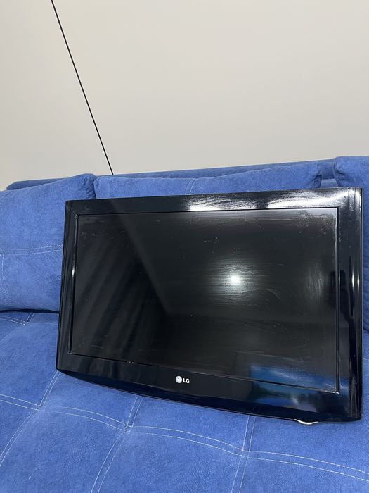 Продам телевизор LG без дефекта